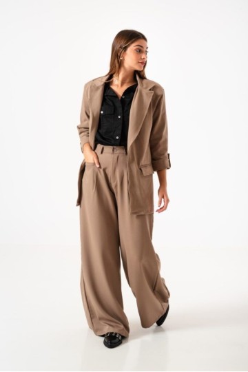 Palazo sastrero bolsillo recto