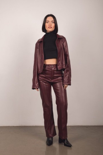 Pantalon recto de eco cuero elastizado por mayor