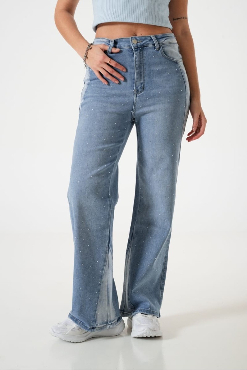 Jean wide leg elastizado recorte y strass art. A25R01