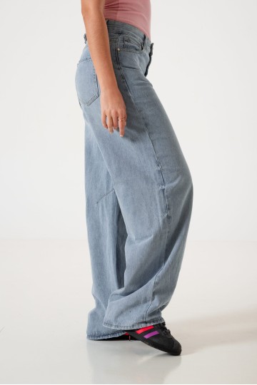 AL- 3 Jean wide leg rigido