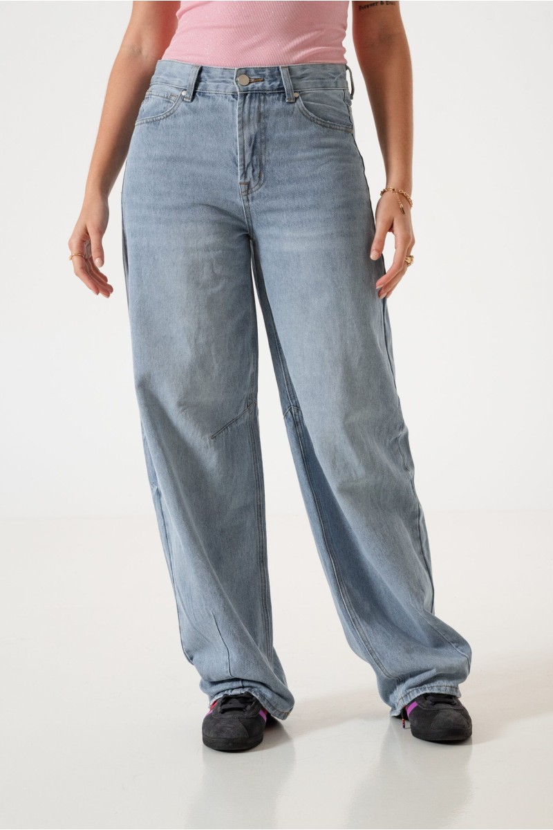 AL- 3 Jean wide leg rigido