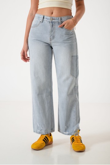 AL-4 Jean rigido con parches