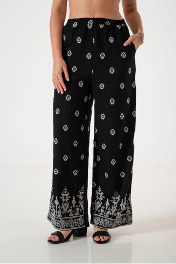 Q004 Conjunto lino bordado