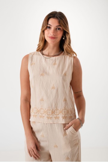 Q005 Conjunto lino bordado