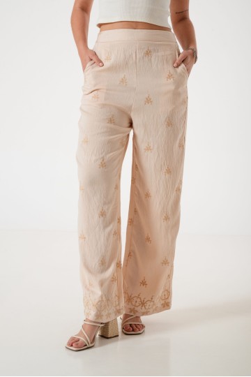 Q005 Conjunto lino bordado