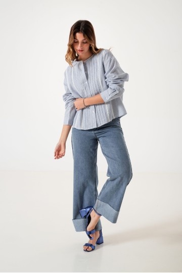 Q011 Camisa rayada con broderie