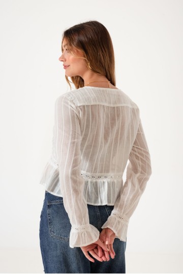 Q014 Camisa Broderie