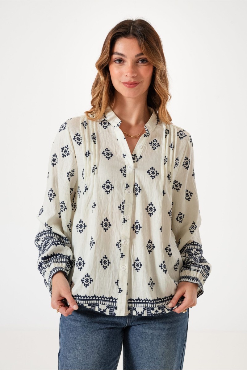 Q015 Blusa estampada