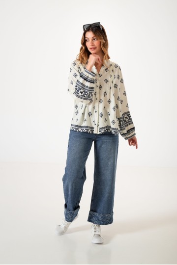 Q015 Blusa estampada