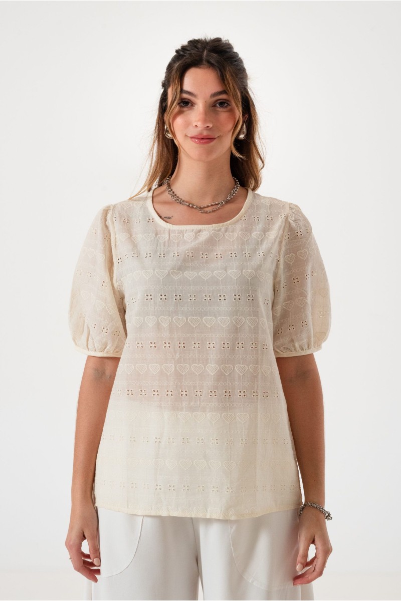 Q016 Blusa Broderie