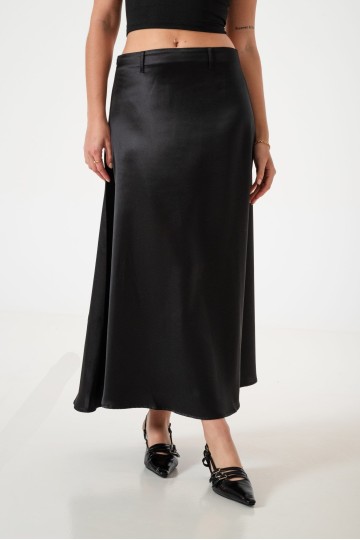 art. 23083-1 Pollera seda saten